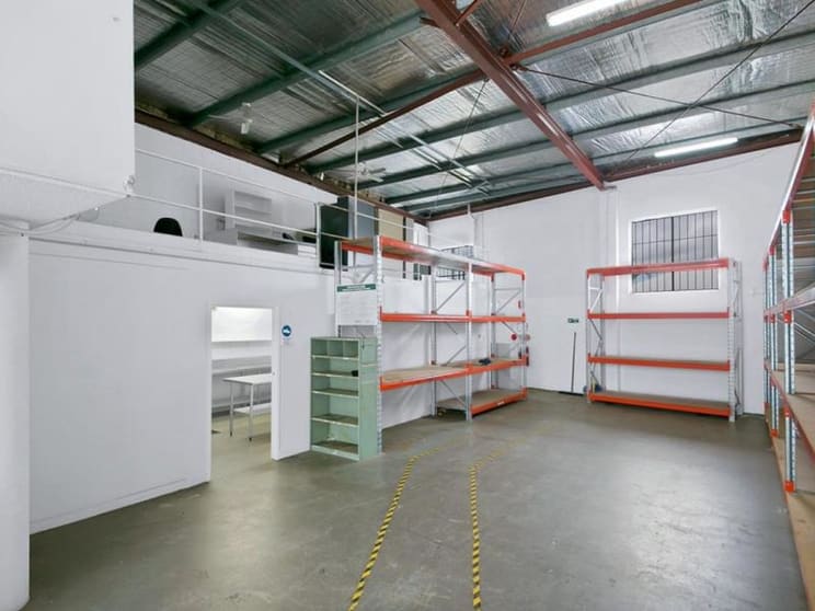 Click to view all images 5 Ross Street Newstead QLD 4006 - Image 3