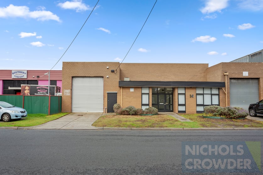 Click to view all images 14 Citrus Street Braeside VIC 3195 - Image 1