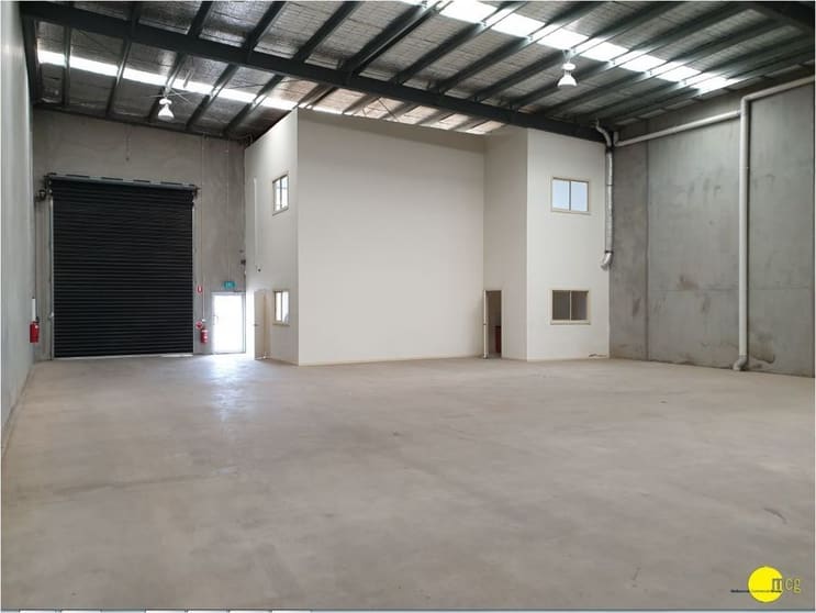 Click to view all images 5/8 Commercial Court Tullamarine VIC 3043 - Image 3