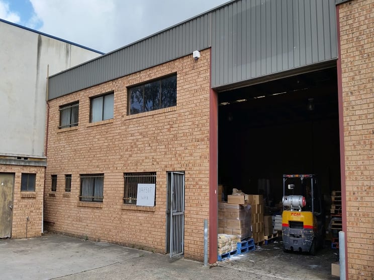 Unit 1/7 Devon Road Ingleburn NSW 2565 - Image 1
