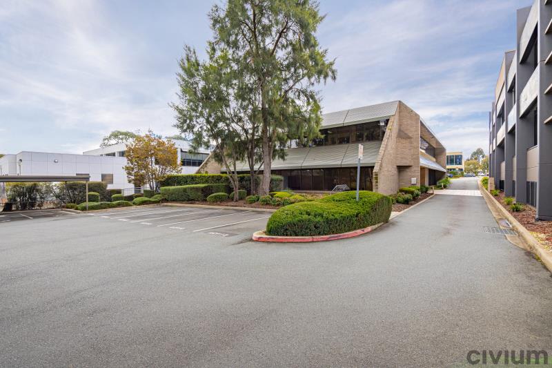 Click to view all images 14 Napier Close Deakin ACT 2600 - Image 2