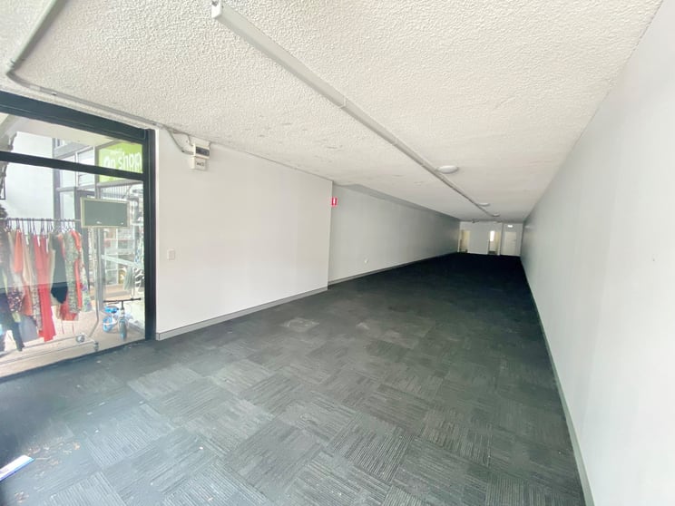 Click to view all images Shop 2/20 Howard Avenue Dee Why NSW 2099 - Image 2