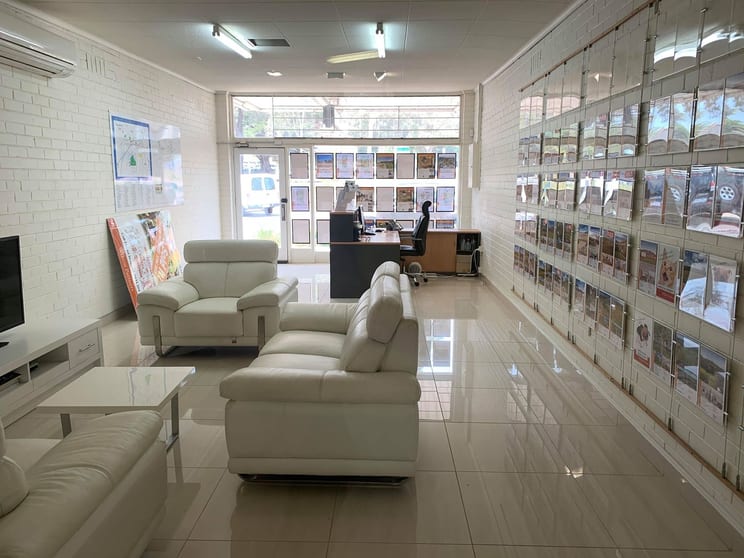 Click to view all images 69 HIGH STREET Broadford VIC 3658 - Image 3