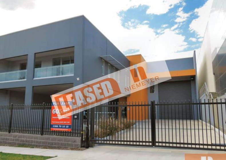 Click to view all images 16 Hallmark Street Pendle Hill NSW 2145 - Image 1