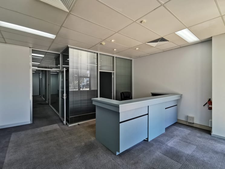 Click to view all images 195A Corio Street Shepparton VIC 3630 - Image 2