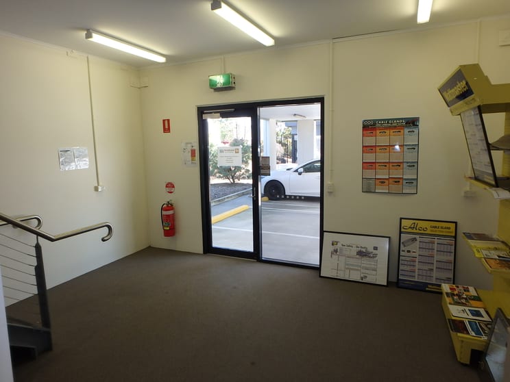 10/1 Aquarium Ave Hemmant QLD 4174 - Image 3