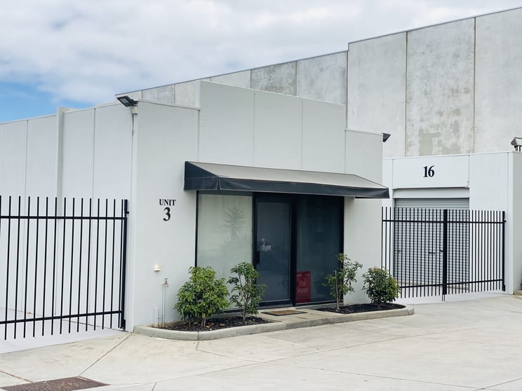 Click to view all images Office 3/27 Virginia Street Mornington VIC 3931 - Image 3