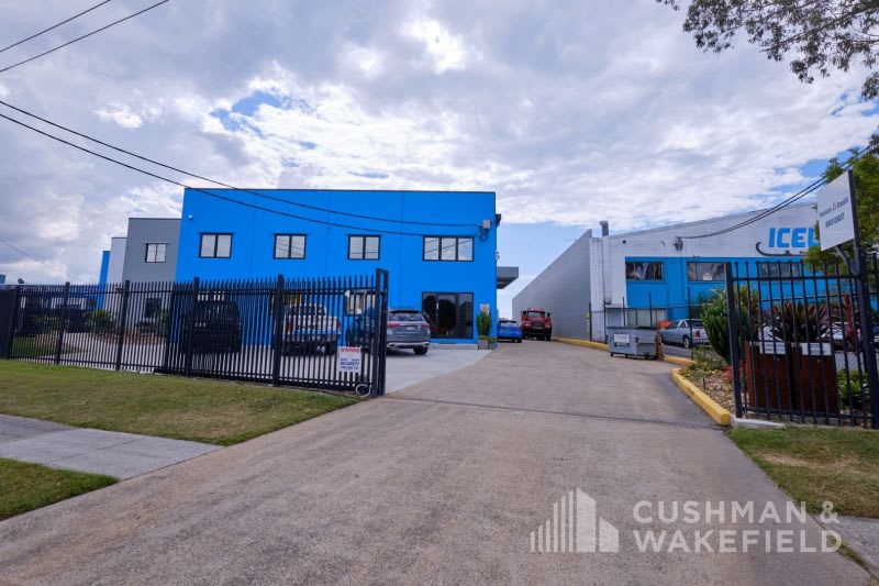 Click to view all images Tenancy 1/17 Strathaird Road Bundall QLD 4217 - Image 2