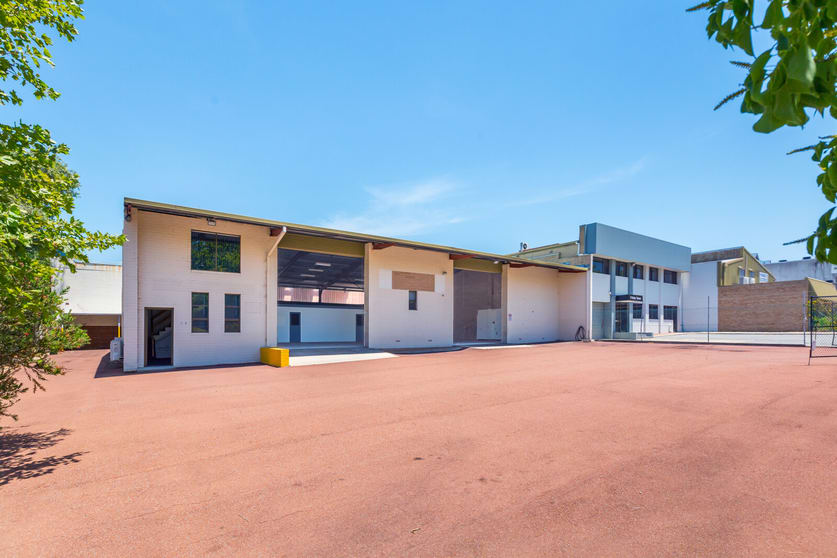 Click to view all images 1-5 Victory Terrace East Perth WA 6004 - Image 1