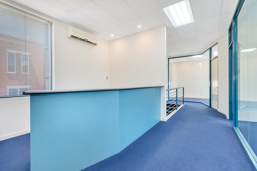 Click to view all images 27-29 McLaren Parade Port Adelaide SA 5015 - Image 3
