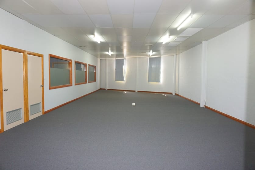 Suites 4 - 5 123 John Street Singleton NSW 2330 - Image 2