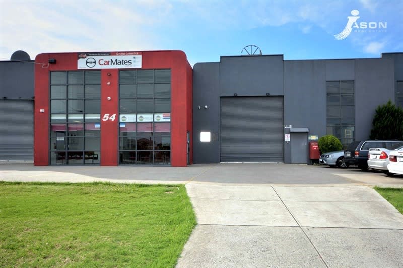Click to view all images 54 Barrie Road Tullamarine VIC 3043 - Image 3