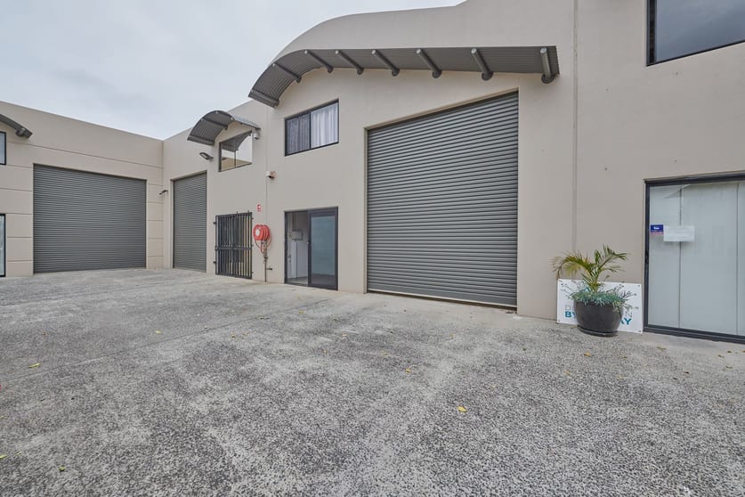 Click to view all images 5/102 - 104 Centennial Circuit Byron Bay NSW 2481 - Image 1