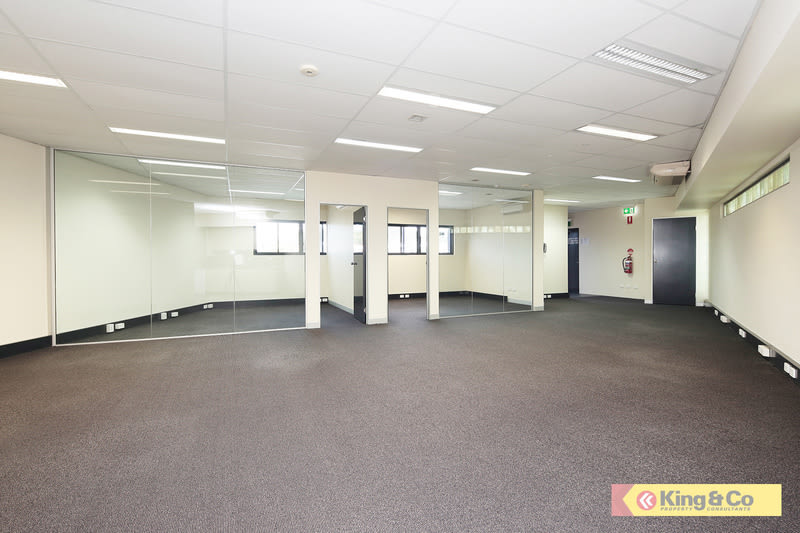 Click to view all images 1/101 Annerley Road Woolloongabba QLD 4102 - Image 2