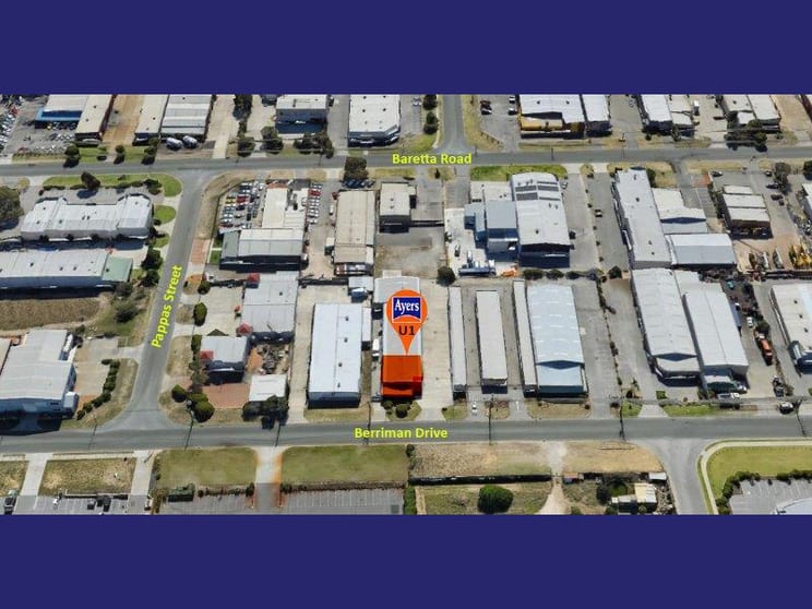 Click to view all images 25 Berriman Dr Wangara WA 6065 - Image 3