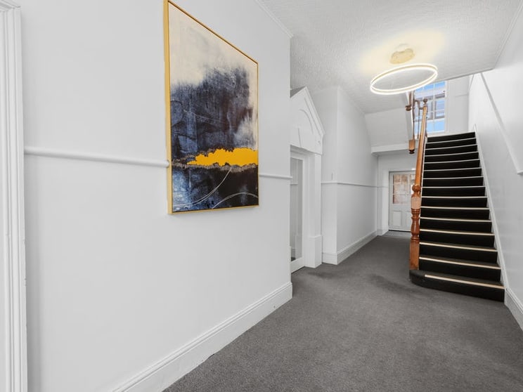 Click to view all images 4/21 Bathurst Street Hobart TAS 7000 - Image 2