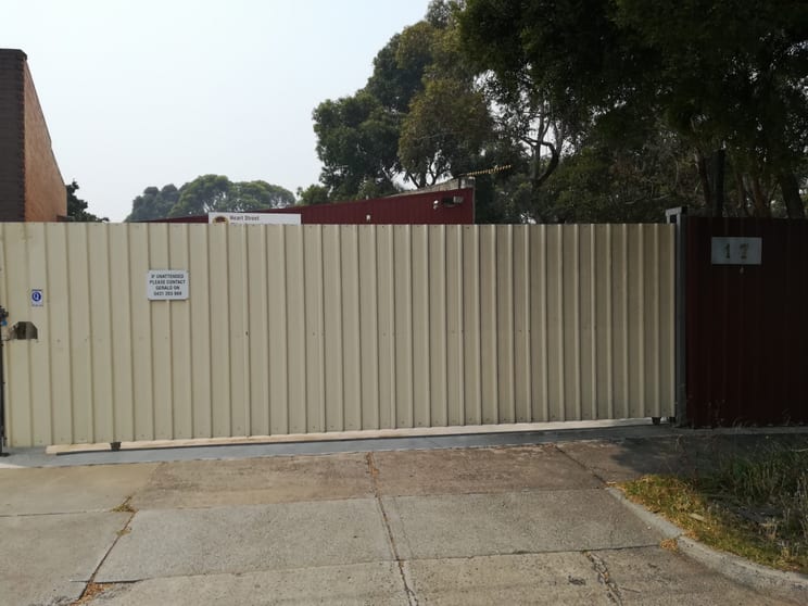 Click to view all images 17 Heart Street Dandenong VIC 3175 - Image 2