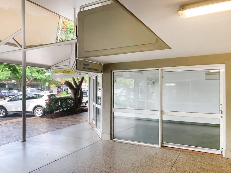 Click to view all images Shop 2/91 Poinciana Avenue Tewantin QLD 4565 - Image 3