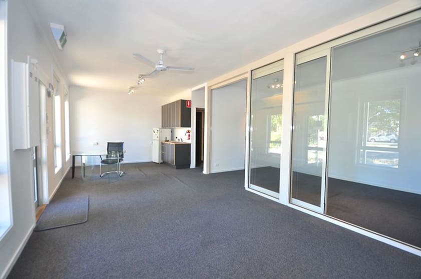 Click to view all images 61 Wills Street Bendigo VIC 3550 - Image 2
