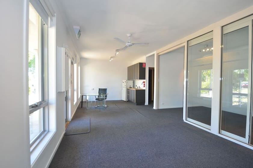 Click to view all images 61 Wills Street Bendigo VIC 3550 - Image 3