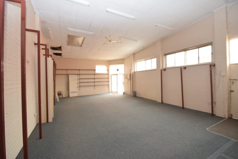 Click to view all images Rear of 99 Murphy Street Wangaratta VIC 3677 - Image 3