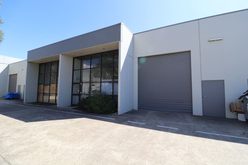 Click to view all images 5/14 Latham Street Mornington VIC 3931 - Image 1