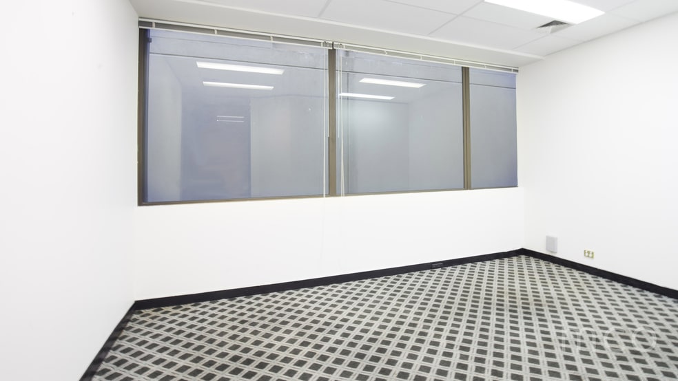 Click to view all images Suite 120/89 High Street Kew VIC 3101 - Image 2