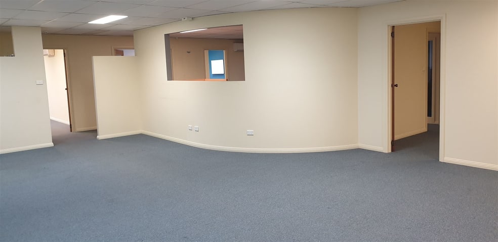 Click to view all images Office 8/2 Trotters Lane Prospect TAS 7250 - Image 3
