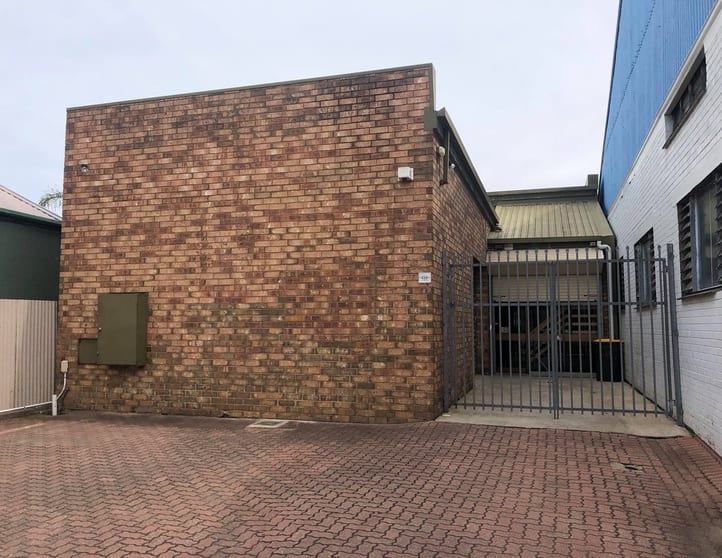 Click to view all images 74 Chapel Street Thebarton SA 5031 - Image 2