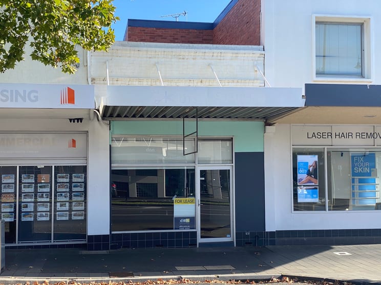 Click to view all images 56 Mitchell Street Bendigo VIC 3550 - Image 1