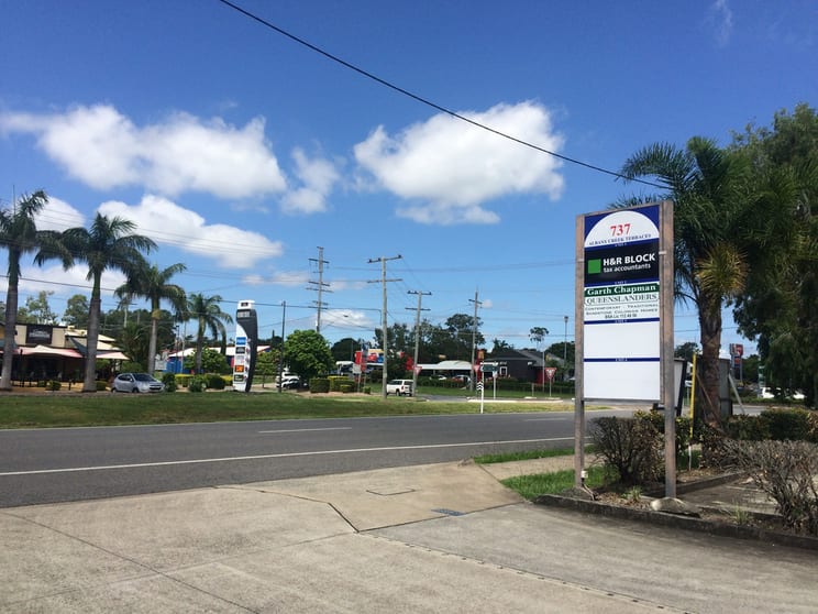 Click to view all images 2/737 Albany Creek Road Albany Creek QLD 4035 - Image 3