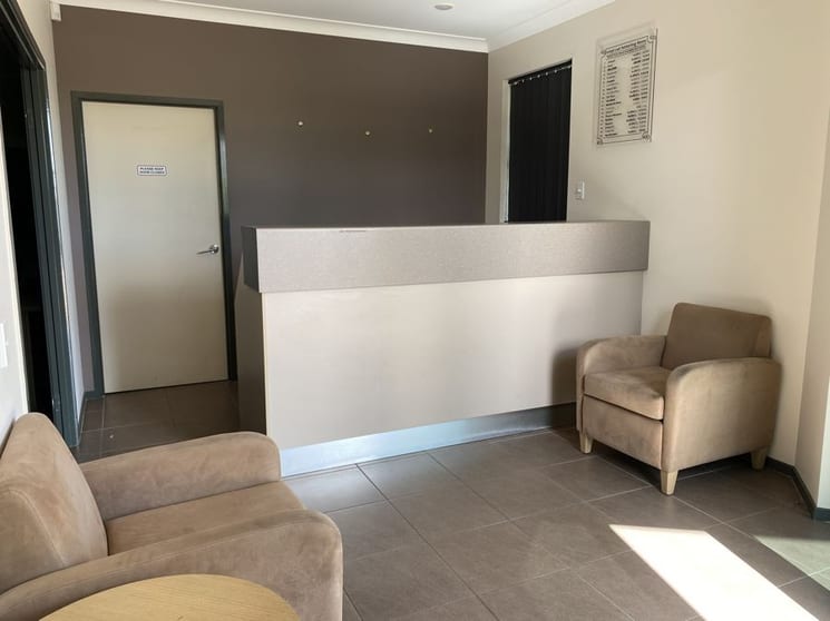 Click to view all images 16 Southern Cross Circuit Urangan QLD 4655 - Image 3