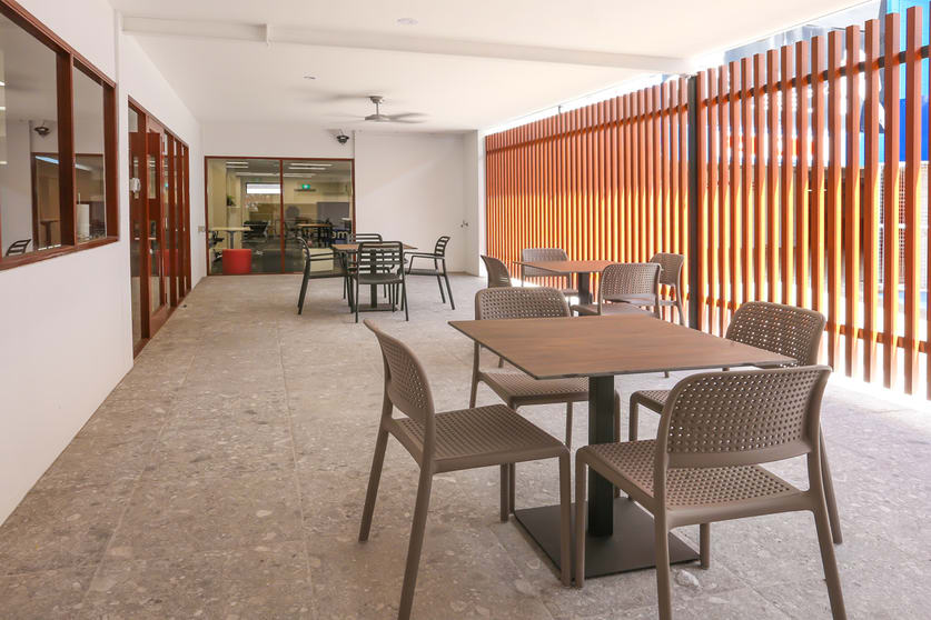 Click to view all images 61 Ipswich Road Woolloongabba QLD 4102 - Image 2