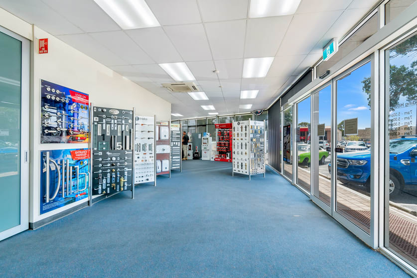 Click to view all images 20 Manton Street Hindmarsh SA 5007 - Image 2