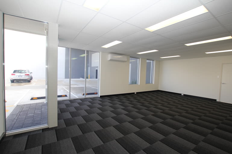 Click to view all images 11 Fortitude Boulevard Gnangara WA 6077 - Image 3