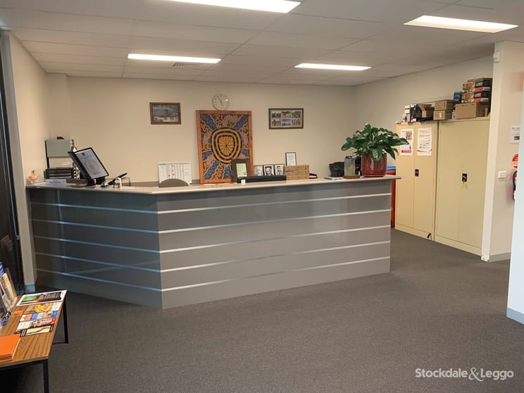 Click to view all images 56B Wyndham Street Shepparton VIC 3630 - Image 2