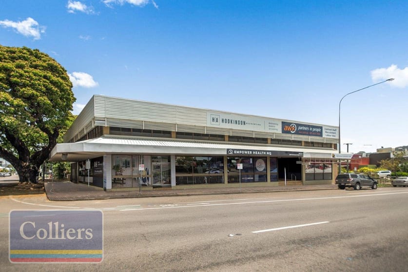 Click to view all images 4/153-155 Charters Towers Road Hyde Park QLD 4812 - Image 1