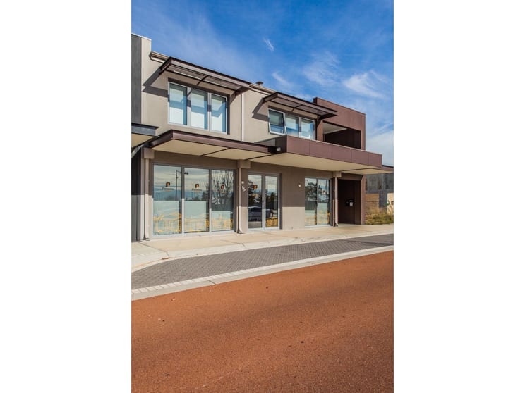 Click to view all images 1/152 Canna Drive Canning Vale WA 6155 - Image 3
