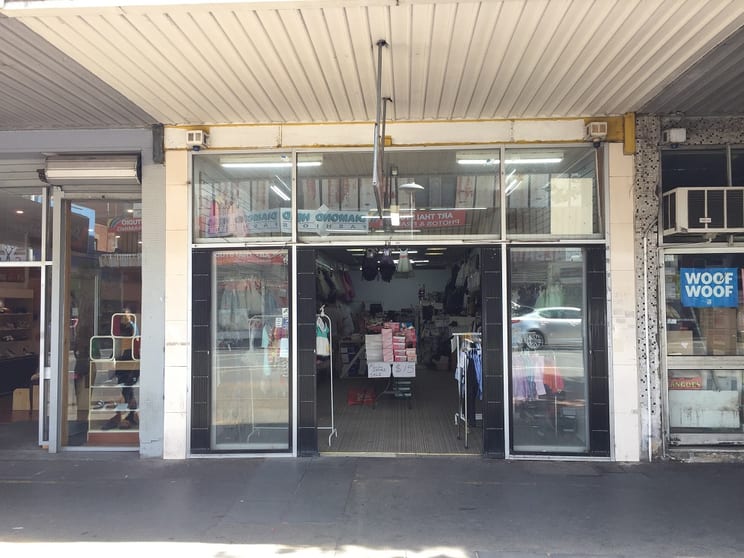 Click to view all images 19 Paisley Street Footscray VIC 3011 - Image 2