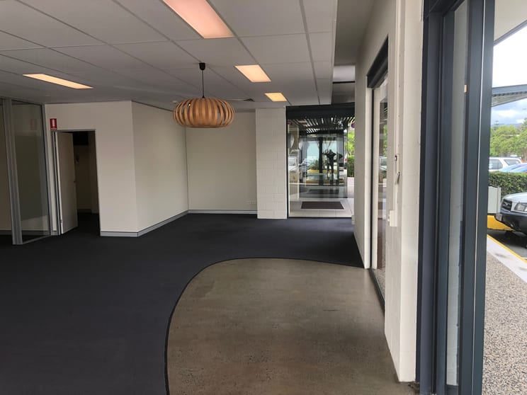 Click to view all images 35/514 Christine Avenue Robina QLD 4226 - Image 2