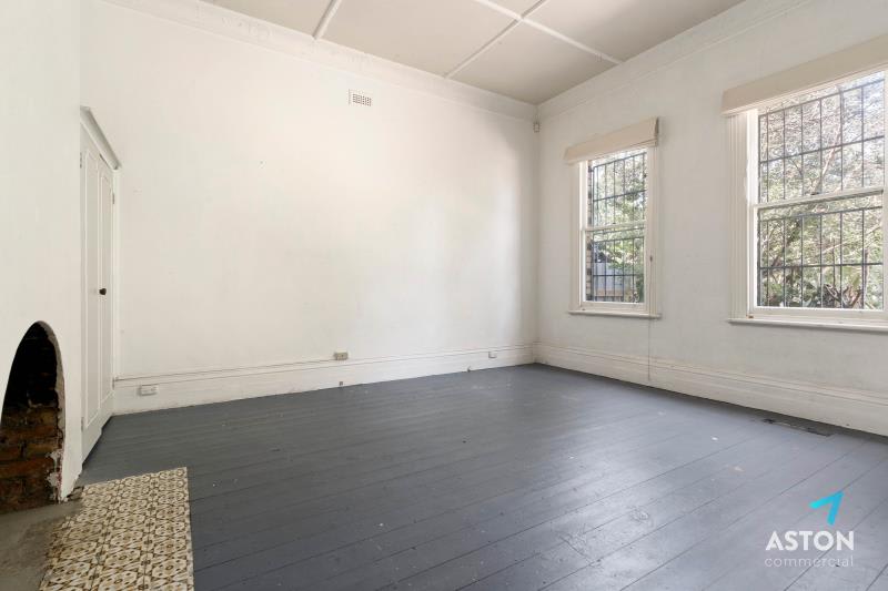 Click to view all images 39 Greeves Street St Kilda VIC 3182 - Image 2