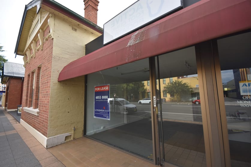 Click to view all images 521 Kiewa Street Albury NSW 2640 - Image 1