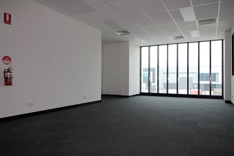 10 (Lot 13) - W2/7-11 Silvretta Court Clyde North VIC 3978 - Image 3
