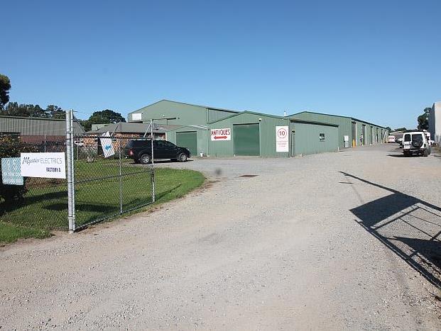 Click to view all images Unit 1/95 Tooradin Station Road Tooradin VIC 3980 - Image 1