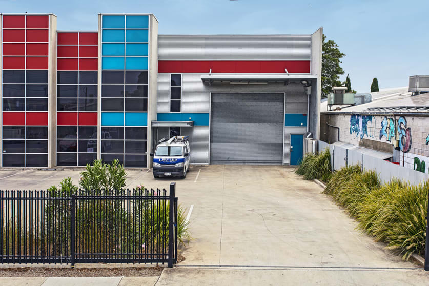 Click to view all images 25 Furness Avenue Edwardstown SA 5039 - Image 2