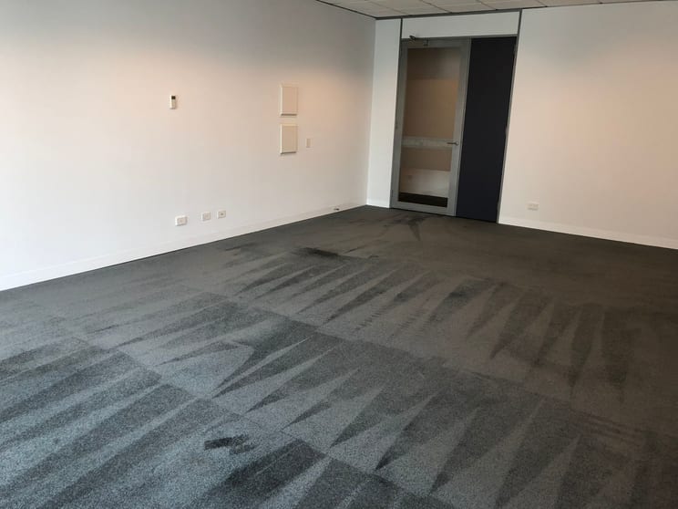 Click to view all images 1416/401 Docklands Drive Docklands VIC 3008 - Image 2