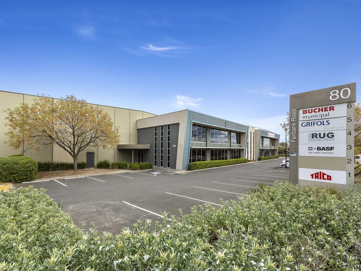 Click to view all images 2/80 Fairbank Road Clayton South VIC 3169 - Image 1