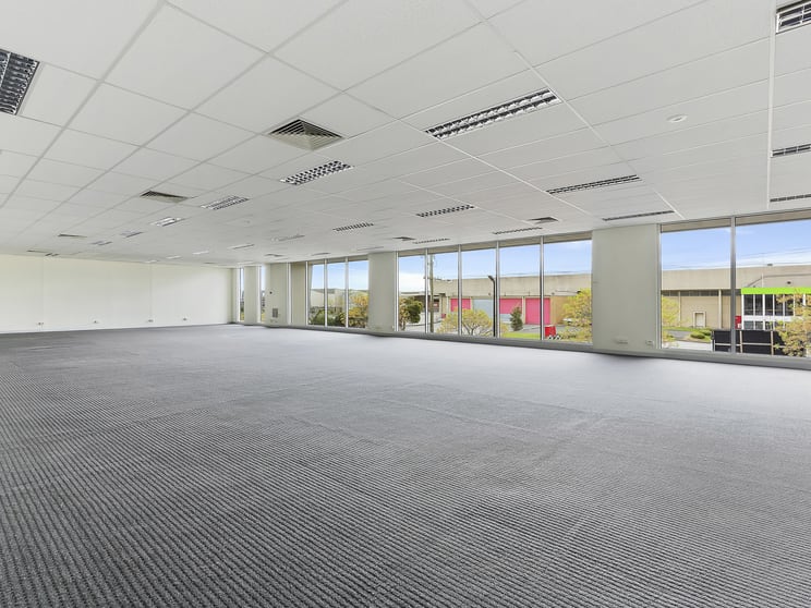 Click to view all images 2/80 Fairbank Road Clayton South VIC 3169 - Image 2