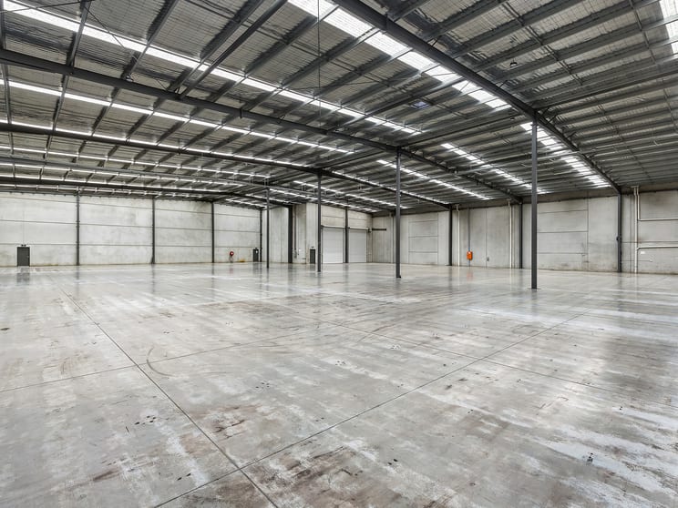 Click to view all images 2/80 Fairbank Road Clayton South VIC 3169 - Image 3