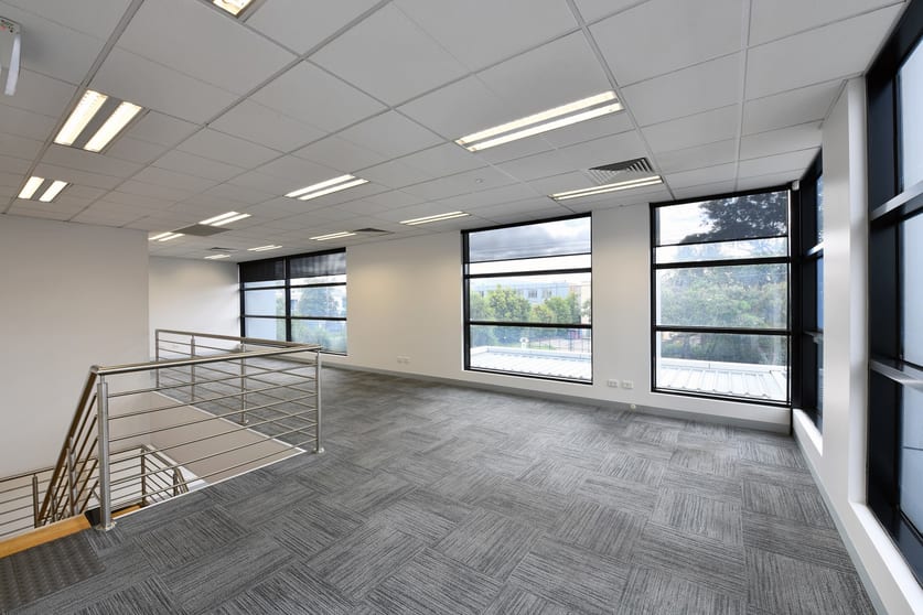 Click to view all images 8/39 Howleys Road Notting Hill VIC 3168 - Image 2